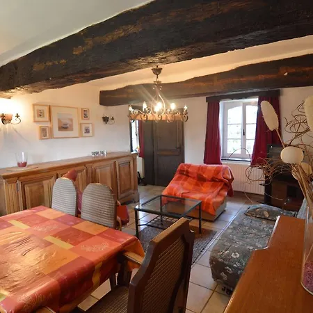 Feriehus La Cour Du Vieux Chateau *